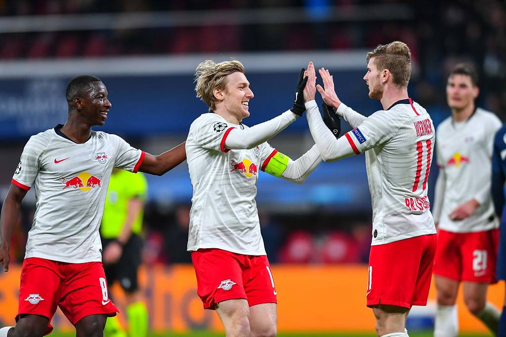 门兴格拉德巴赫迎意甲关键赛,加时末段外线爆发,底气十足,控场能力受关注的简单介绍 门兴格拉德巴赫迎意甲关键赛,加时末段外线爆发,底气十足,控场能力受关注的简单介绍