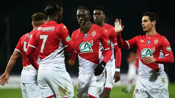 包含从国际比赛日摩纳哥调整名单以备中超到风云突变阿斯顿维拉集结日止住颓势，詹姆斯在西班牙队比赛中绝杀的词条